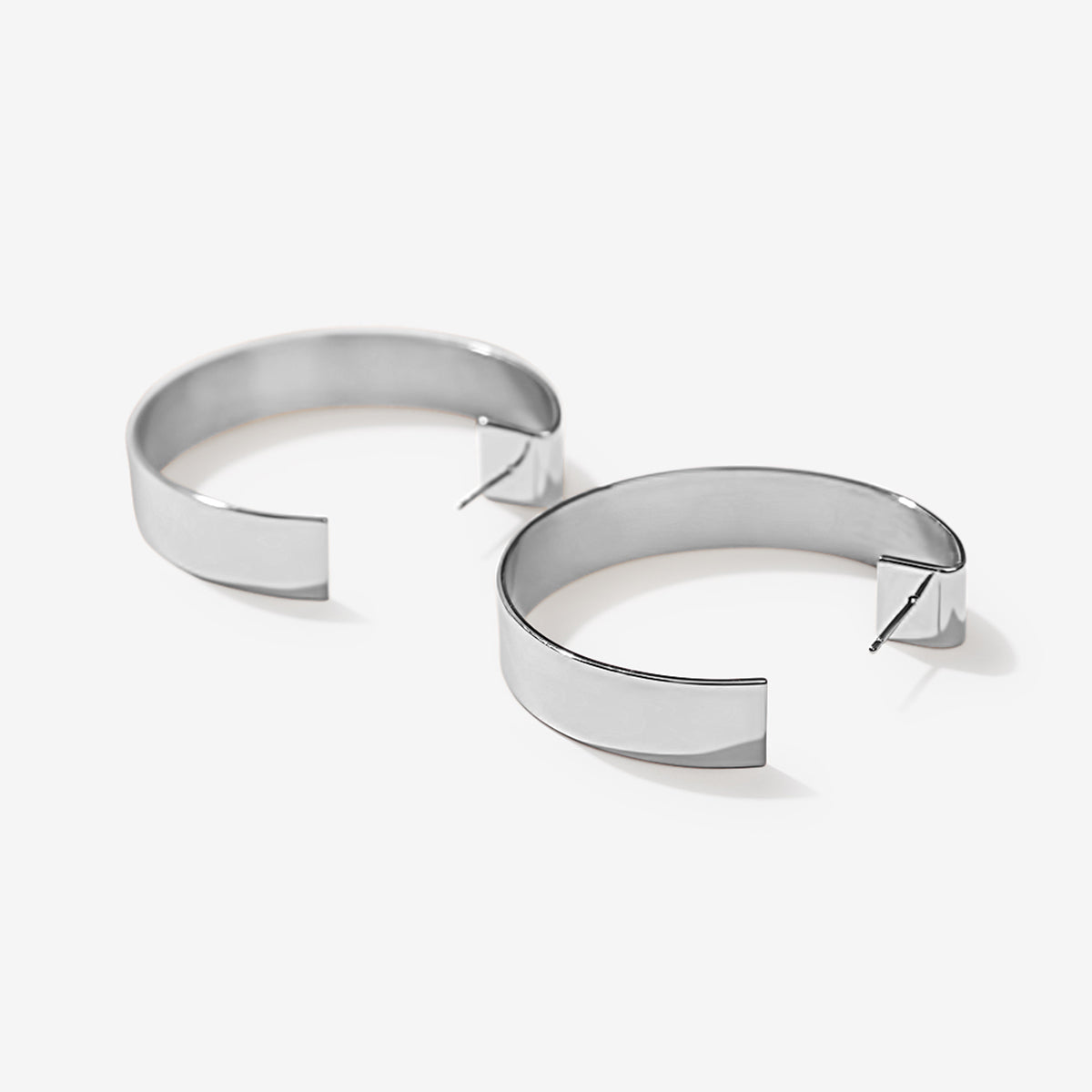 Hooper hoop earrings