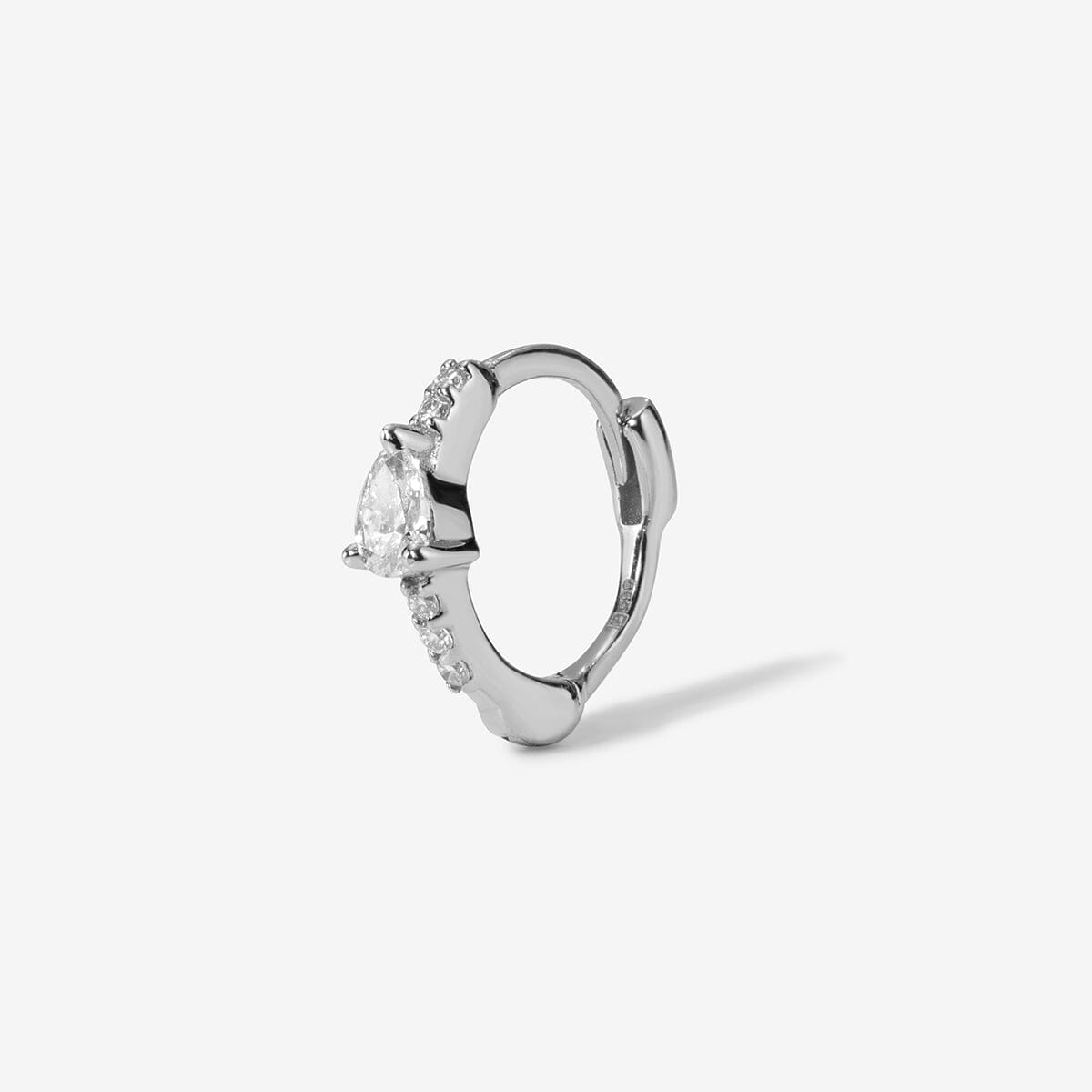 Marmot huggie piercing