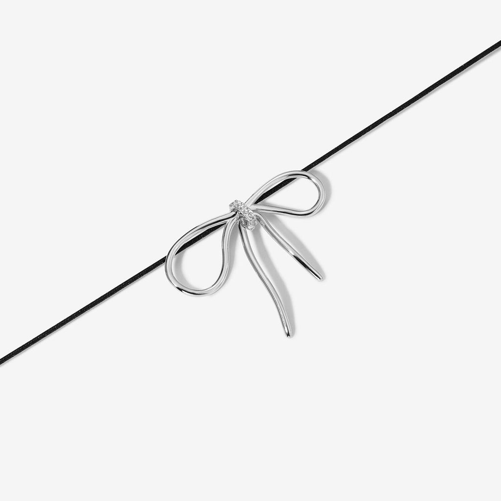 Kirt bow necklace