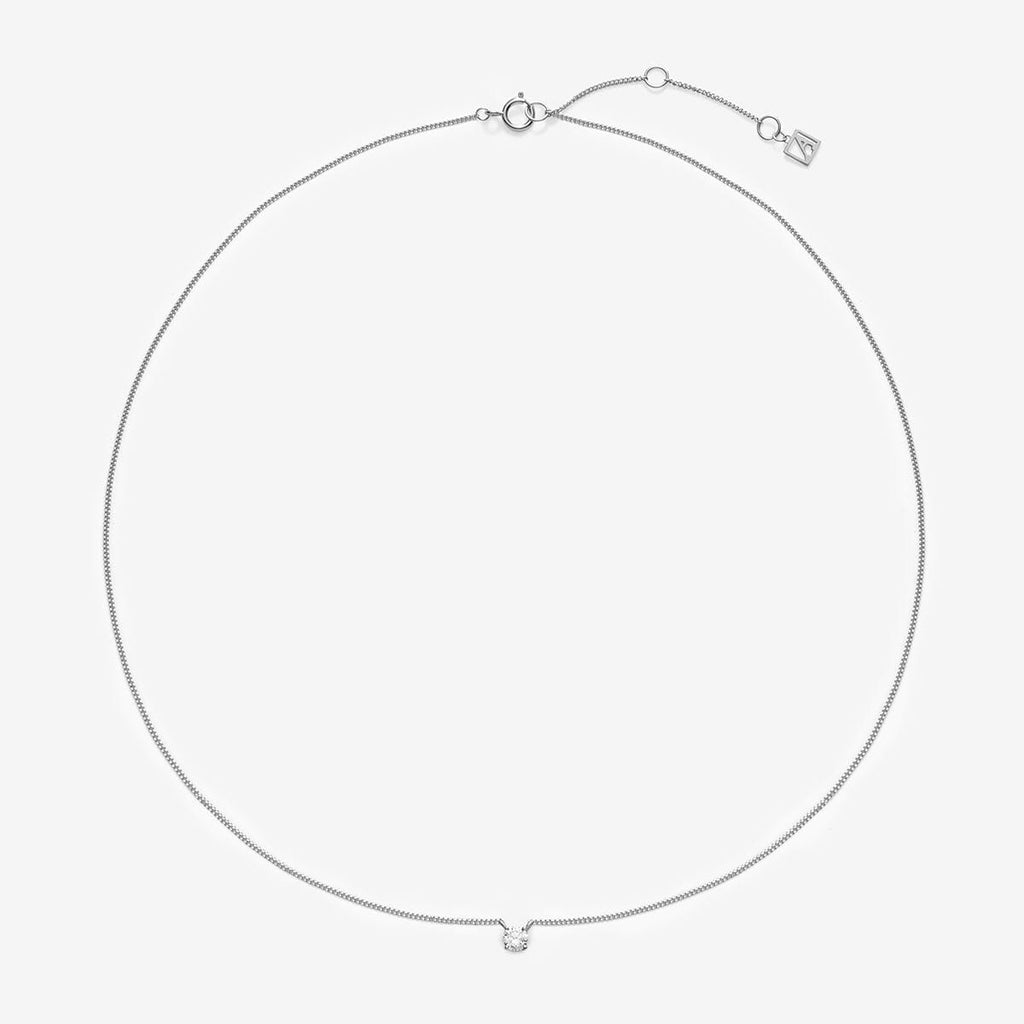 Knoxx round diamond necklace