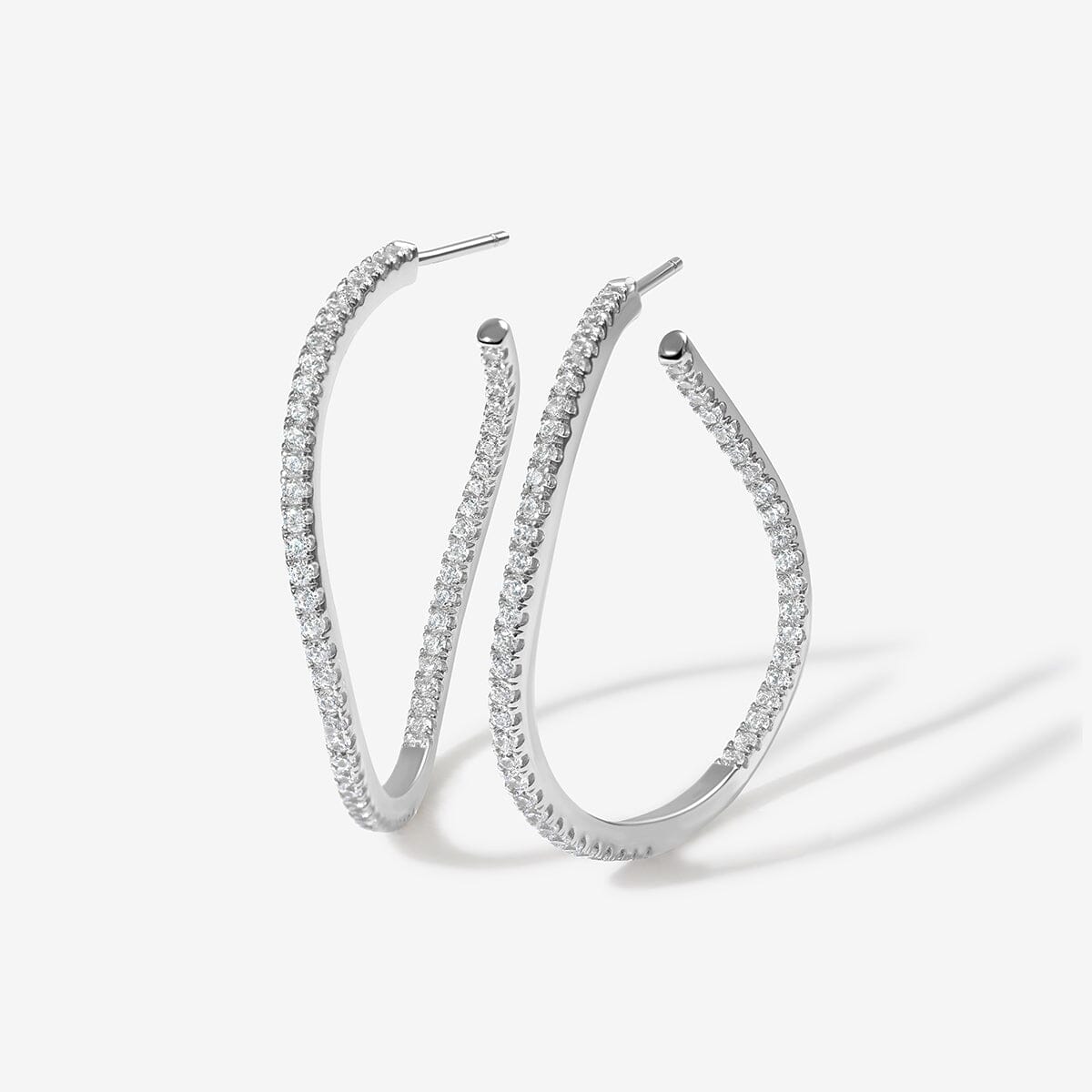 Tao wave maxi hoop earrings