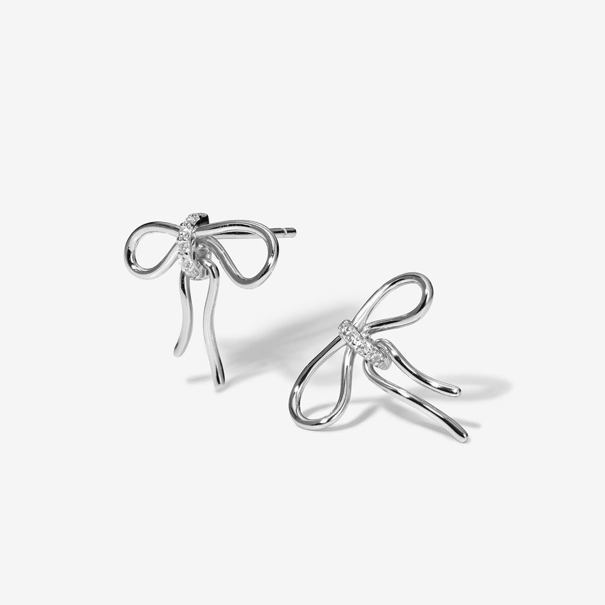 Lars bow stud earrings