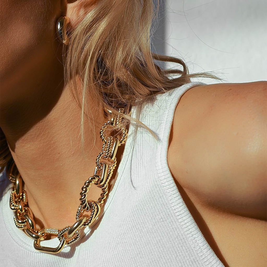 Otto chain necklace