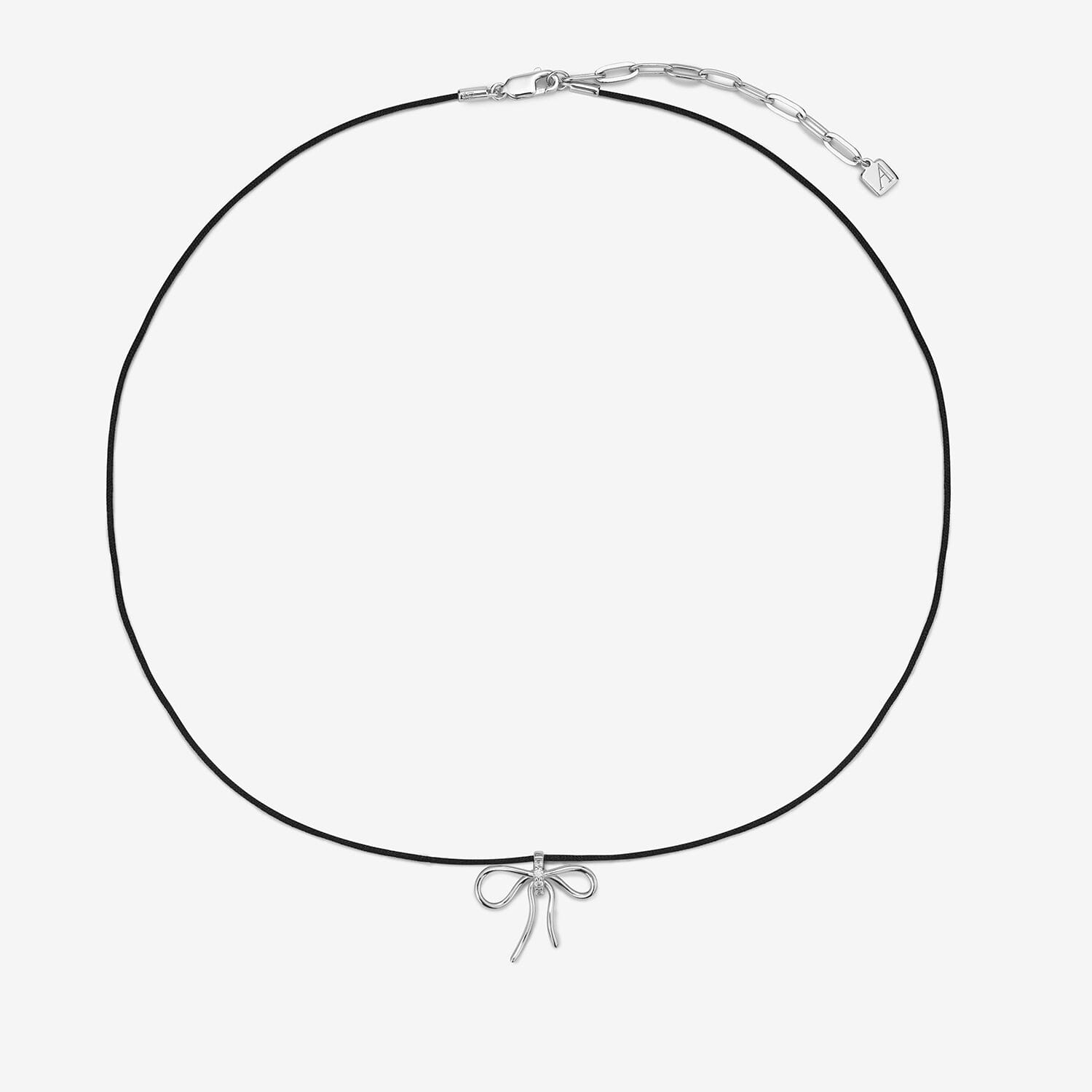 Robert bow necklace