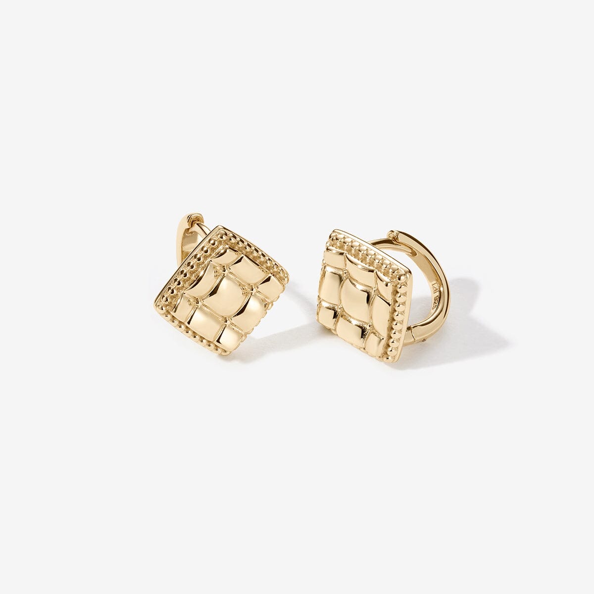 Tony diamond quilted huggie earrings