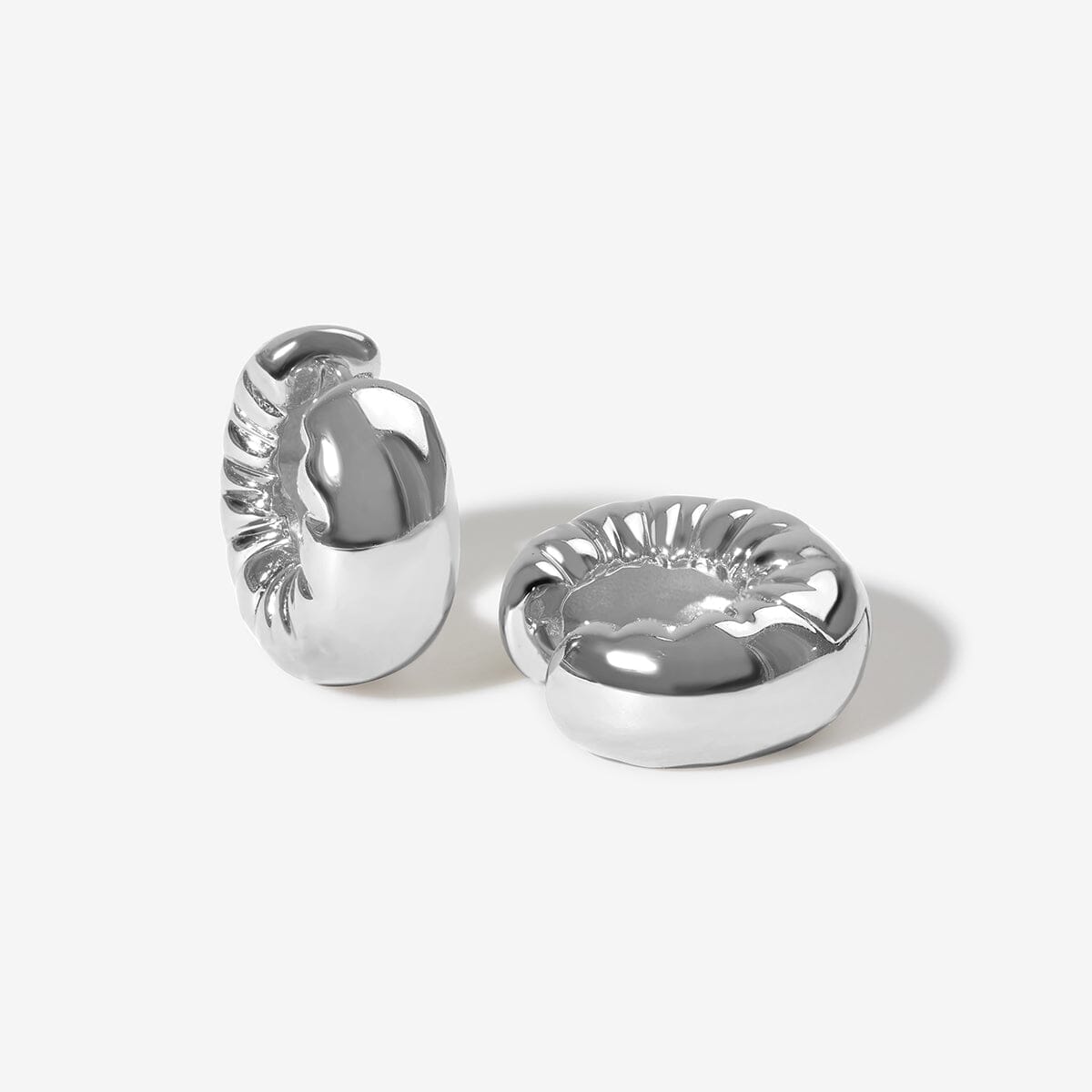 Turle puffy helium hoop earrings