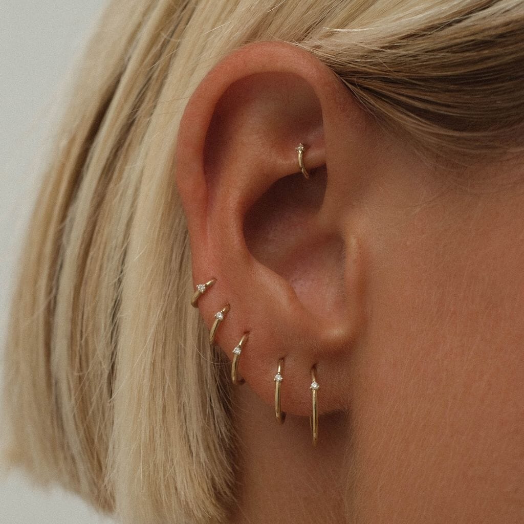 Cloud diamond clicker hoop